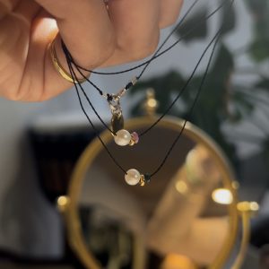 pearl necklase, sapphire, minimal necklace